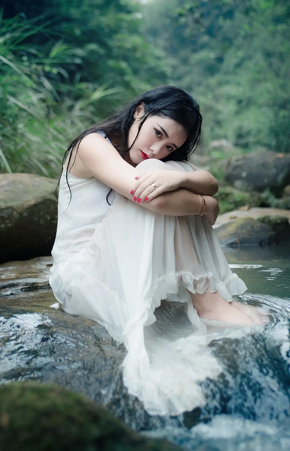 天津郑州高端私人伴游小野梨子