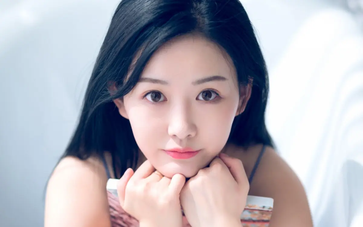 天津哈尔滨私人伴游燕子