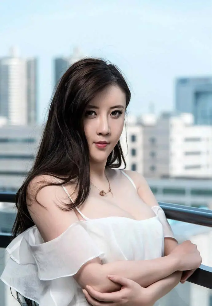 天津佛山商务伴游香香的个人资料