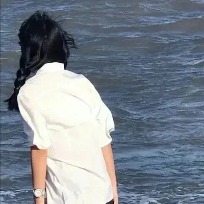 天津伴游女生武映颖的资料