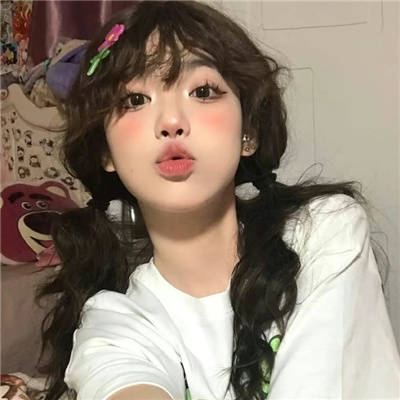 天津伴游女生卞寄蕾的资料